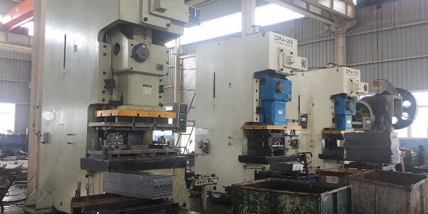 Metal Stamping products plant line 1, 80 tons to 300 tons
