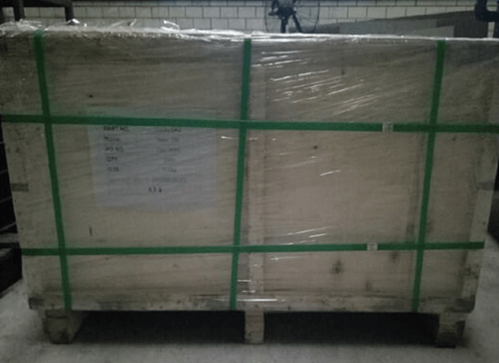 Customized wooden case package for sea-shipment